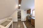 Apartament  la casa, centrul istoric - format din 2 garsoniere - 6