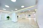 Proprietar–spațiu comercial premium 250 mp-210 mp utili int + 40mp teren privat - 5