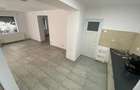 Parcul Carol, apartament in vila, parter, 6 camere, 4 bai, 2 bucatarii, pt birou - 12