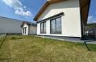 Casa 3 camere de vanzare in Sub Coasta - 2