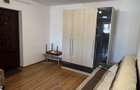 Apartament cu 3 camere semidecomandat, 1 balcon, parcare cu CF Str. Florilor - 10