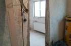 Se vinde apartament cu 2 camere si balcon . 0762638650 - 6