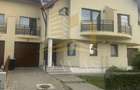 Casa de inchiriat pe 3 nivele 6 camere  +curte generoas in cartierul | PANORAMA - 1