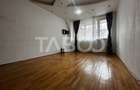 Apartament de vanzare 2 camere decomandate Mihai Viteazu etaj 1 - 1