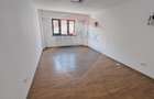 2 camere, central, A.I Cuza ideal pentru firmă, liber - 2