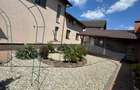 Vila Superba pentru 2 familii /9 Camere /Curte 721 - 5