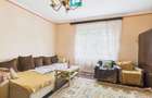 Apartament la casă cu 3 camere în Pârneava - 3