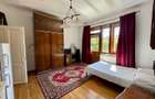 Apartament în vilă, zonă centrală, parcare - 2