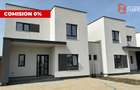 Duplex 5 camere spatios, cu 3 locuri de parcare - Dumbravita - 1