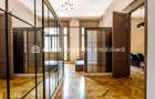 Apartament ULTRACENTRAL cu 3 camere, la cheie, renovat recent - 1