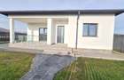 Casa parter, 72 mp, teren 270 mp, 3 camere, zona Hemeius - 8
