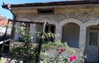 Casa caramida la strada Puskin - 1