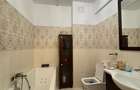 Apartament 3 camere bloc 2012 Prelungirea Ghencea Lidl Primavara - 12