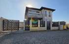 Casa 4 camere | Terasa + Beci | Pod izolat | 15 min Metrou - 1
