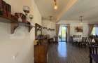 Pensiune cu 4 camere, teren 1590 mp, zona Lazuri - 3