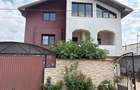 Vila 7 Camere P+2+Spatiu Market De Vanzare 90 MP Darasti-Ilfov Centru - 1