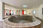 Vila Impunatoare cu Piscina pentru Familie sau Investitie Turistica - 39