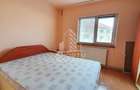 Apartament cu 3 camere, decomandat, etaj intermediar, Freidorf - 2