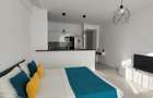 STUDIO MOBILAT  -50 M DE SHUT UP BEACH -MAMAIA NORD -75000 EURO - 12