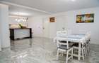 Casa intr-o zona linistita cu garaj si teren-1091 mp - 13