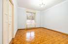Apartament nemobilat, 3 camere, etaj 1, Bld.Revoluției - 4