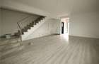 Duplex zona M CITY - 5 camere - bucatarie inchisa - finalizat - 5