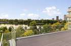 Vilă de autor pe malul Lacului Floreasca: Design iconic și piscină - 28