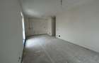 Apartament 3 camere, semidecomandat , finisat , zona Tineretului  - 1
