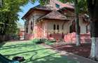 Casa de inchiriat | Vitan | 9 Camere | Spatiu Birouri | Curte - 3