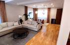 Casa premium de inchiriat, 4 camere, Andrei Muresanu, - 2