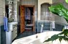 Apartament 3 camere | 120 MP | Ultracentral | Terasă + Pod | 89.000 € - 14