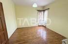 Apartament 3 camere 78 mp utili acces auto in curte Strada Dealului - 3