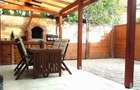 Casa de vanzare American Village, 5 camere, renovata, parcari, statie EV - 13