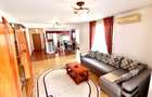 Apartament spatios de 3 camere, str. Bistritei - 3
