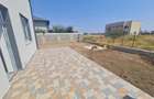Vila cu 4 camere,2 bai,finisaje deosebite,curte 330 mp - 13