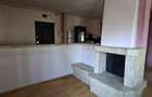 Apartament cu 3 camere - zona semicentrala - 6