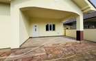 Duplex despartit prin camera tehnica, 3 camere - Beregsau Mare - 2