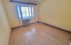 Apartament 3 camere ,situat in Targu Jiu, Str.Agriculturii - 4
