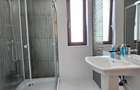 Oferta vanzare parte din triplex in Zavoi, Stefanesti, mobilata , 178000 EURO - 18