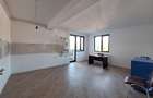 Ultimul apartament la  parter , 2 camere, curte privata ,negociabil - 3