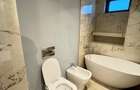 Vila  6 camere de inchiriat - 12