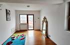 Casa High-Tech, cu design futurist, Piatra Neamt - 11