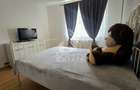 Apartament de vanzare cu 3 camere, decomandat,centrala proprie,Lipovei - 9