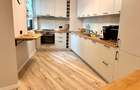 Proprietar, inchiriez ap 3 camere, apartament in vila, Piata Romana – Bd. Lascar