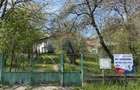 Casă  de vânzare în zona Câmpulung înconjurată de natura - 1
