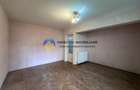 Apartament de vanzare 3 camere- pretabil pentru spatiu comercial - 12