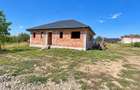 CASĂ NOUĂ LA ROȘU CERCU – BÂRNOVA, 4 CAMERE , UTILI 92,45 MP, 475 MP TEREN, 75.000 € TVA INCLUS, COMISION 0% - 5