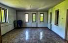 Complex imobiliar format din 2 Vile si un teren generos de 3659Mp - 8