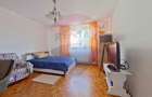 2 camere, Horea, Facultatea de Litere - 1