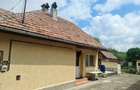 Casa sanatoasa cu 900 mp la intrare in Rasnov - 2